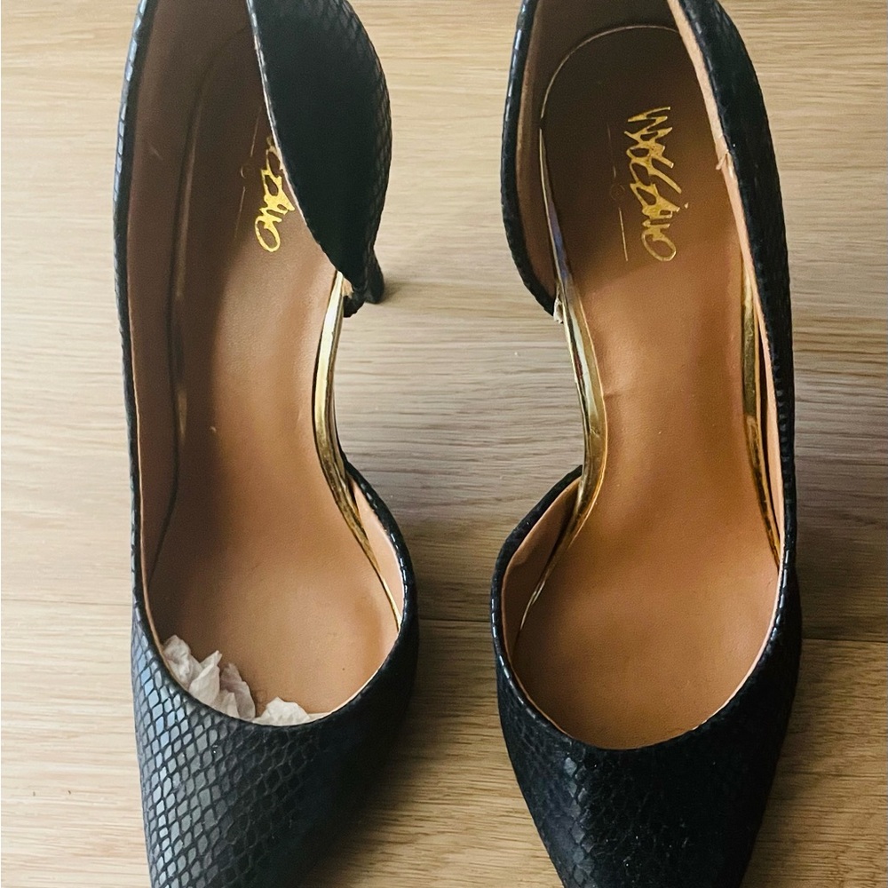 Elegant Black Snake Print Women's Heels